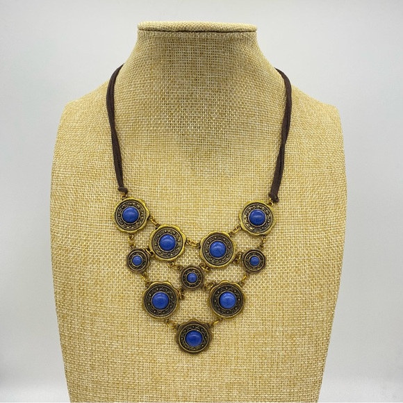 Bib Statement Necklace - Picture 2 of 4